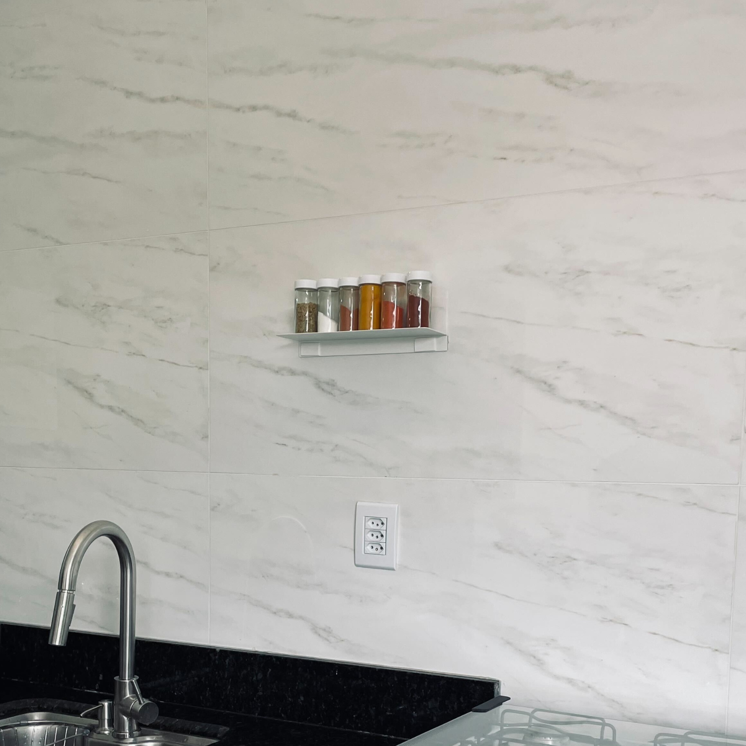 temperos na prateleira